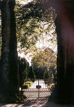 Eingangspforte zum alten Friedhof