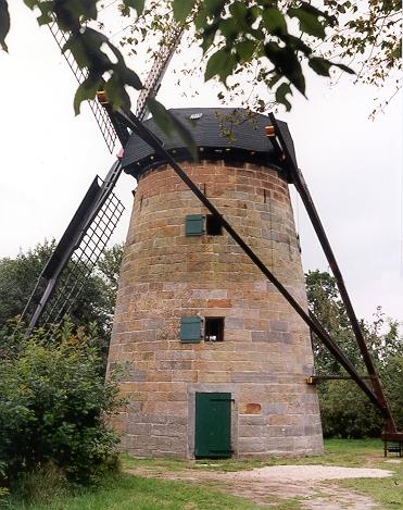 Windmühle Uelsen (Südansicht)